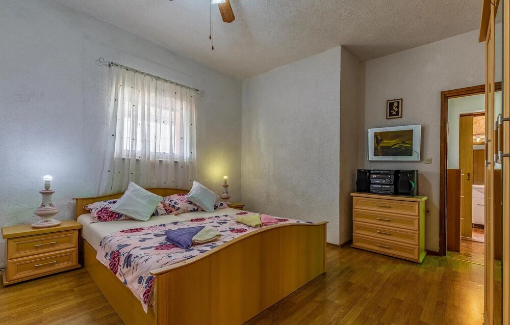 Awesome Apartment in Medulin With Wifi and 2 Bedrooms
