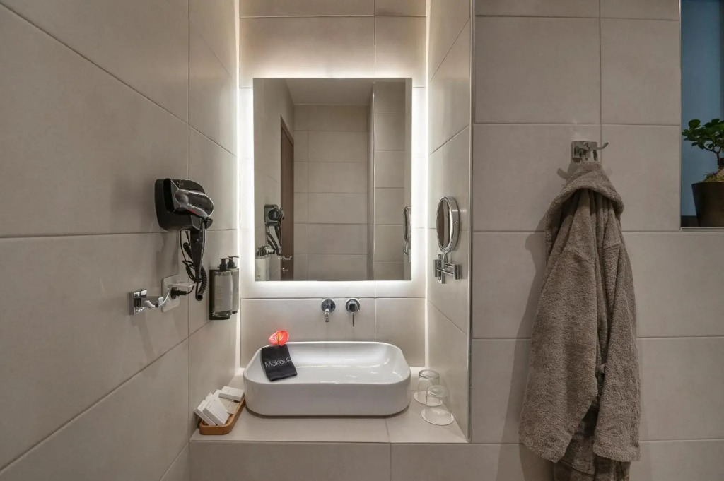 IRA - ΗΡΑ Hotel