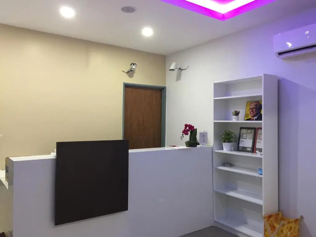 The bHotel