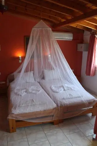 PELAGIA KAMPOS MARATHOKAMPOU APARTMENTs