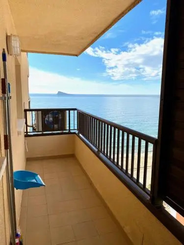 Miramar Seafront Levante R596