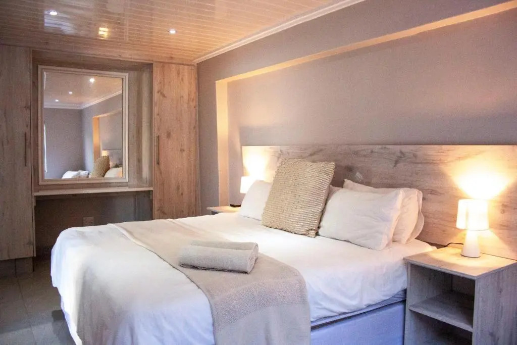 Kelzane Self-Catering