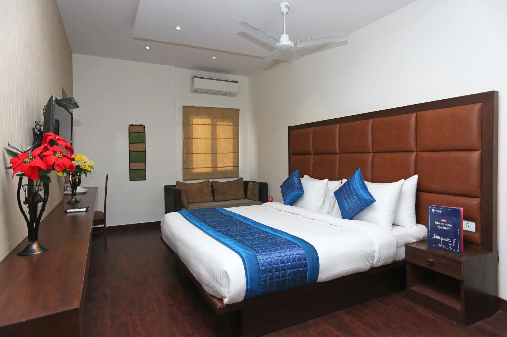 Townhouse Oak Sector 25 Gurgaon