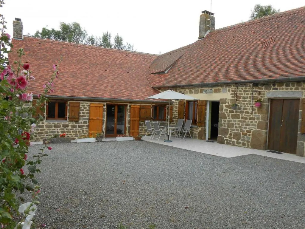 Maison de campagne spacieuse avec grand jardin, animaux acceptés - FR-1-497-99