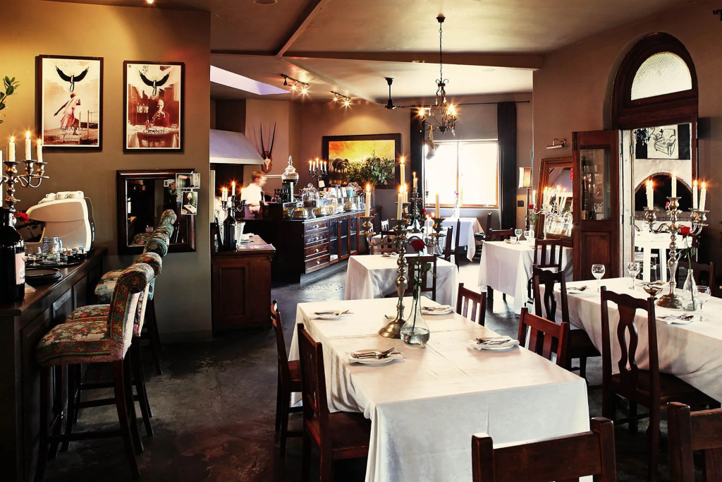 Grand Cafe & Rooms