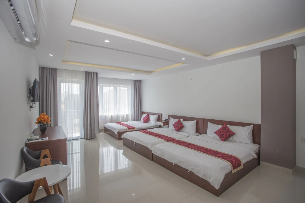 Sun Lake Hotel 1
