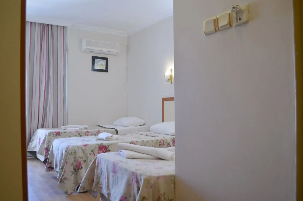 Grand Milano Hotel