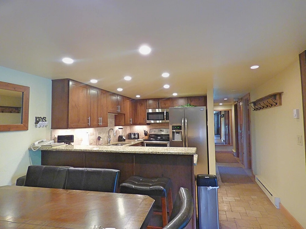 Lift Tickets Newly Remodeled Sleeps 8 Pool, Hot Tubs,fireplace, Private Deck