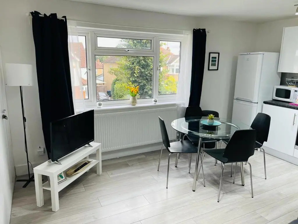 Enfield Chase Serviced Apartment