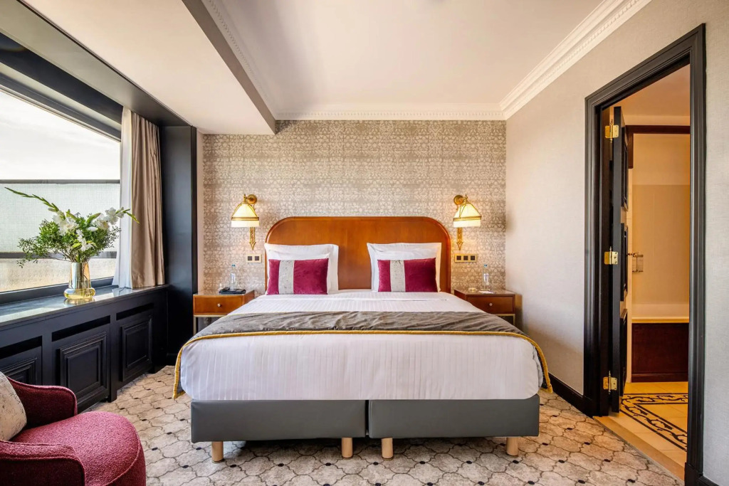 Hotel Barsey by Warwick