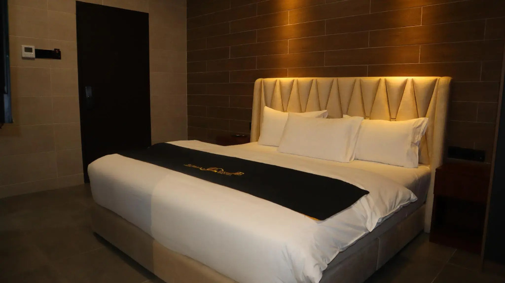 Suwara Hotel Kepong KL