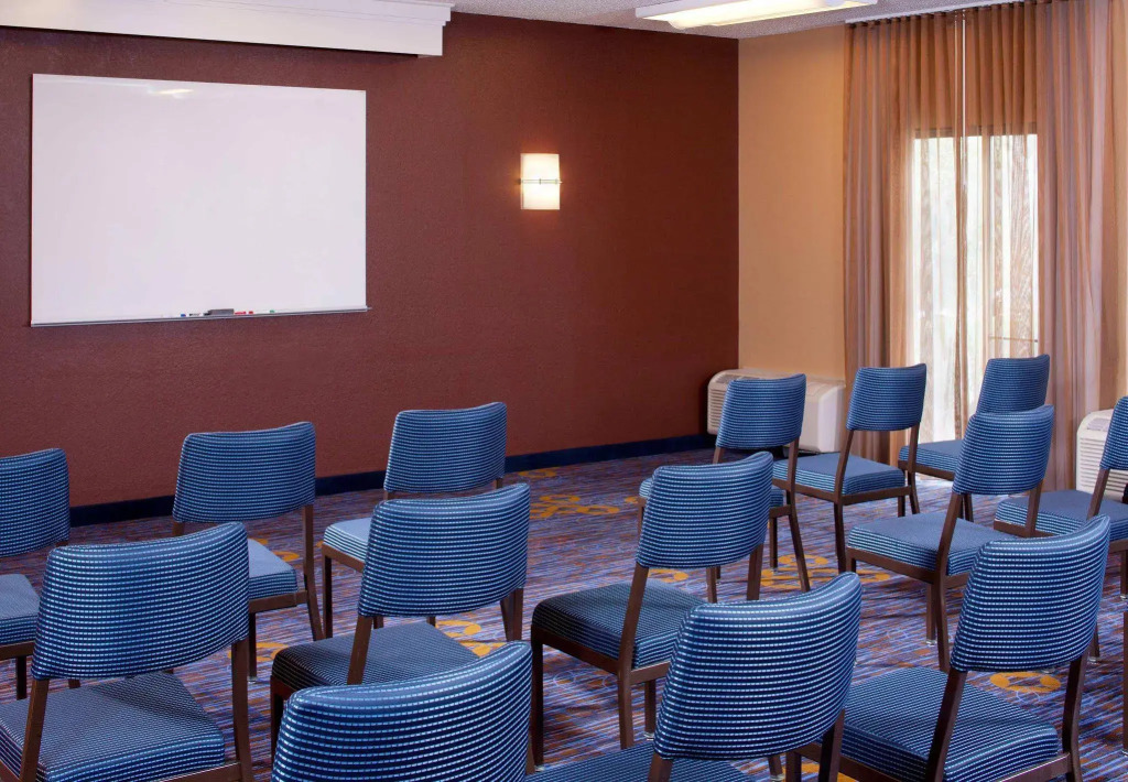 Courtyard by Marriott Jacksonville at the Mayo Clinic Campus/Beaches