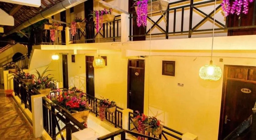TRUC LAM HOTEL