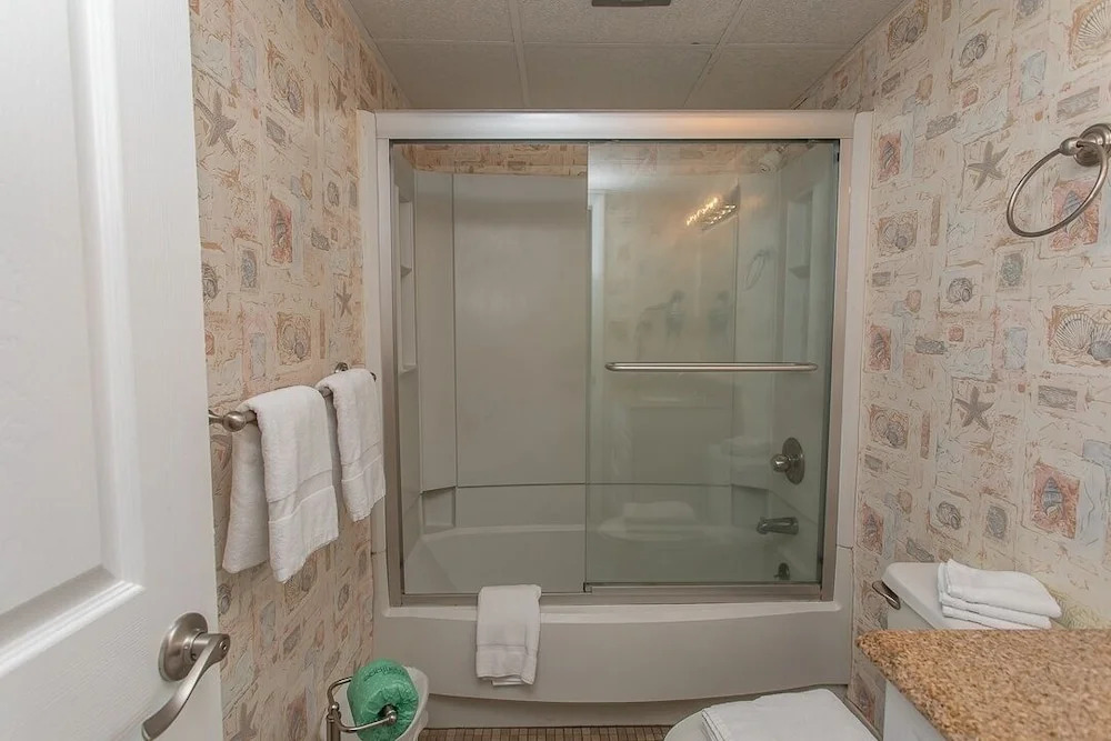 Royal Garden Resort 505 2 Bedroom Condo by RedAwning