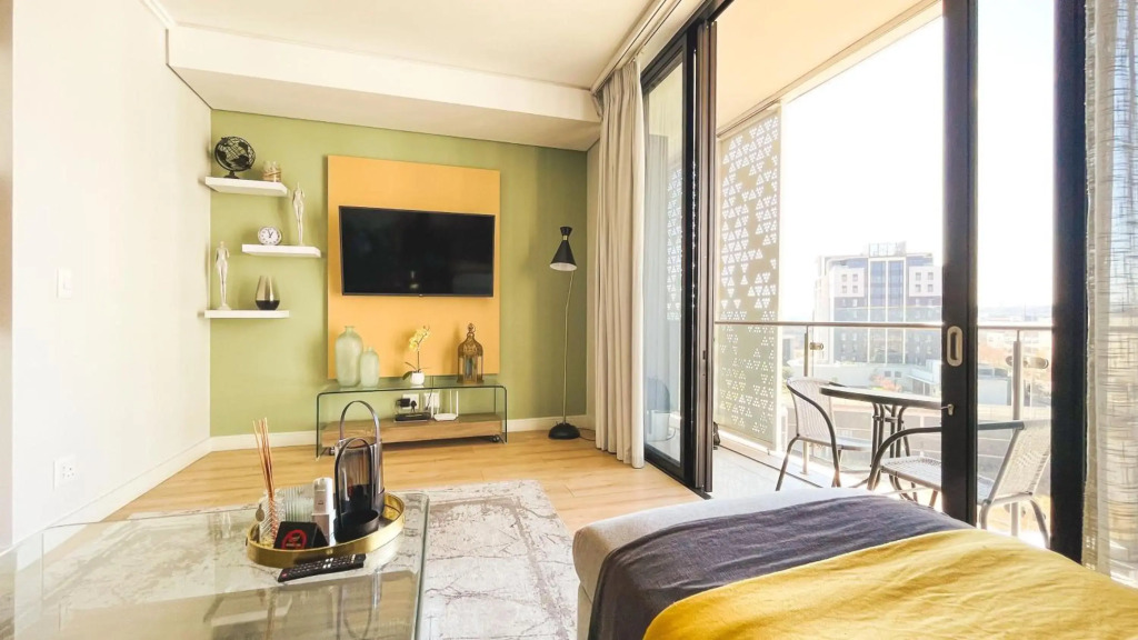 Ellipse Luxury High Rise Apartment