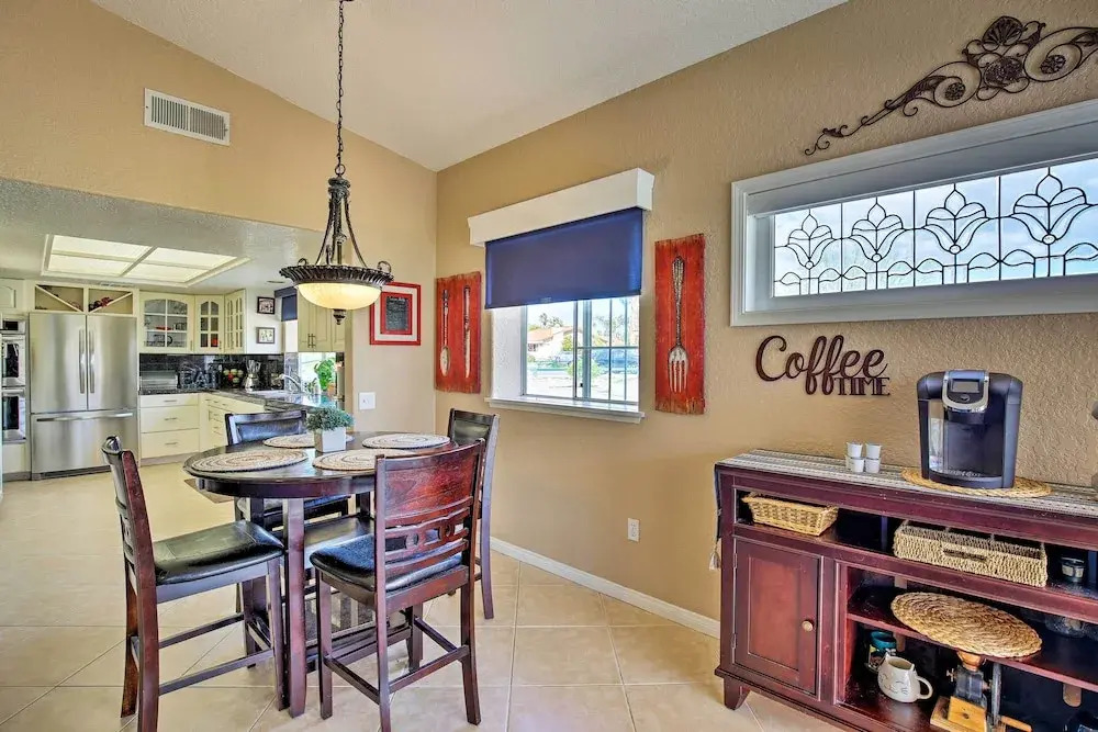 Pool/spa, Theater Room & Views: Palm Desert Home!