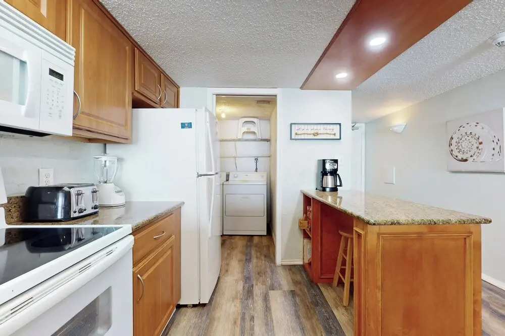 2BR Coastal Resort Retreat: Suntide III - Unit 509