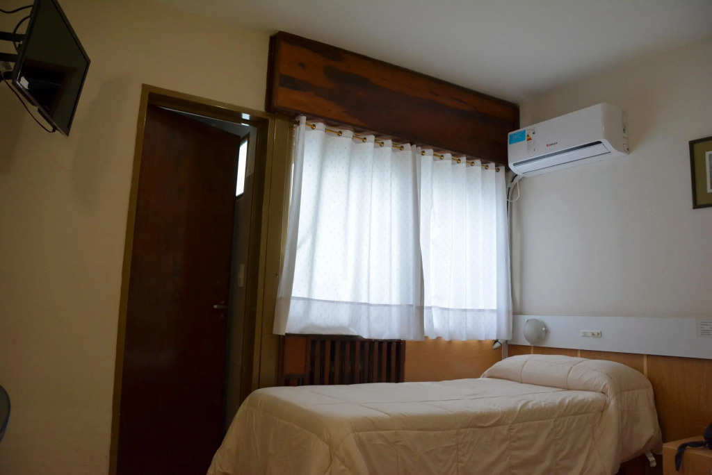 Hotel Menossi