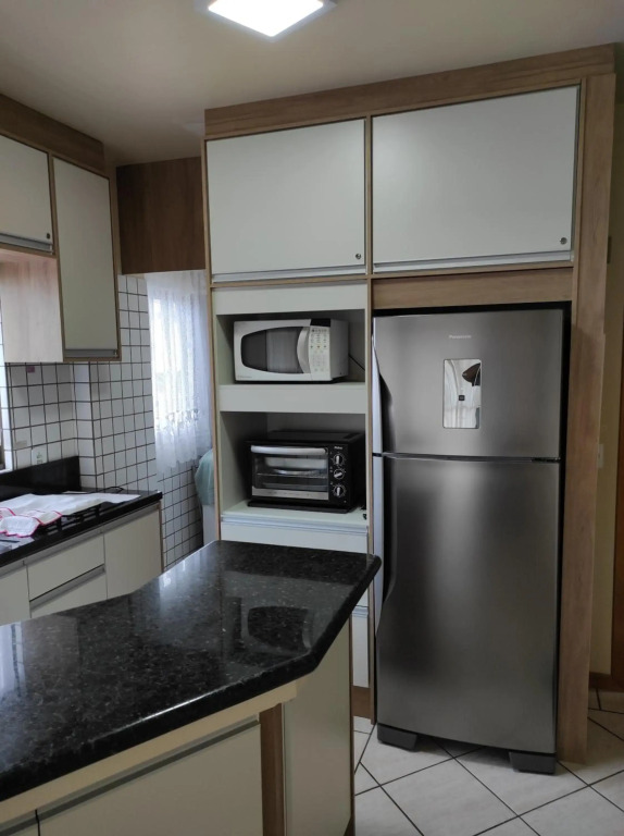 APTO 50M PRAIA NA AVENIDA - 6 PESSOAS, CHURRASQUEIRA, WIFI, SACADA, GARAGEM PARA VEICULOS PEQUENOS! - Residencial Roveda
