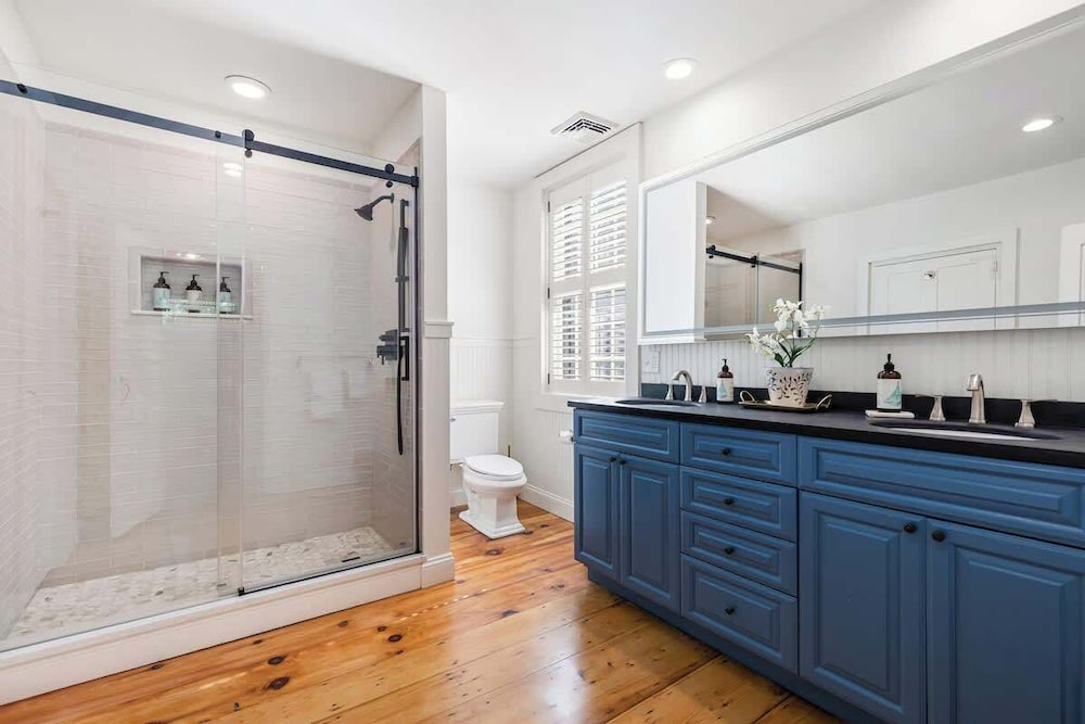 Regatta Suite at The Royce Refined Newport Charm
