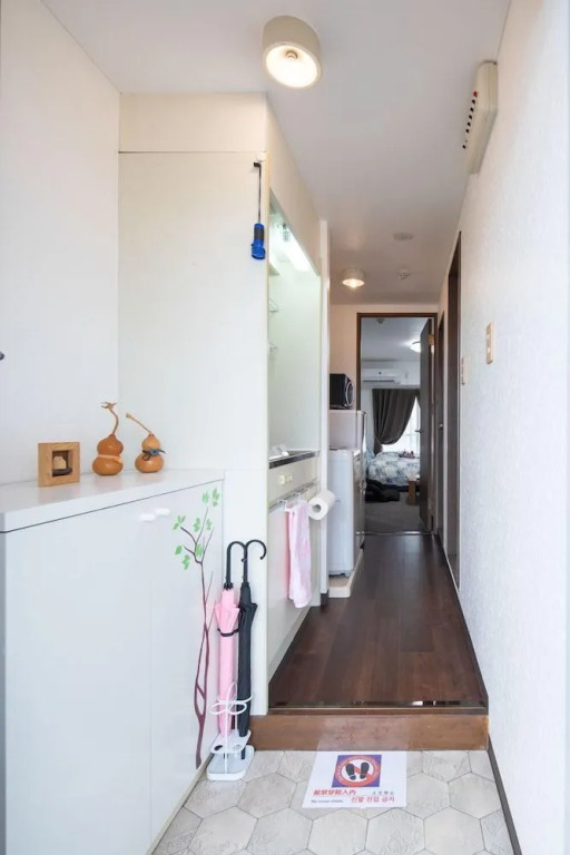 Tatsuya house 402