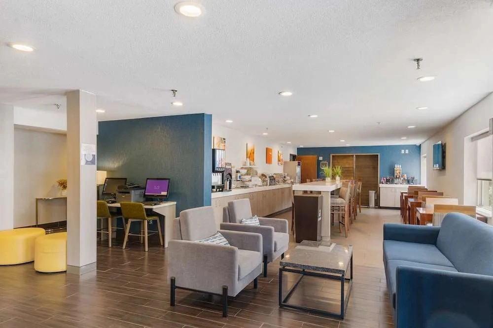 Baymont Inn And Suites Mayfield Heights