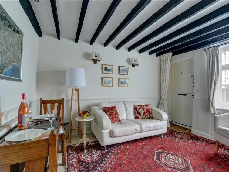Holiday Home Traders Pass