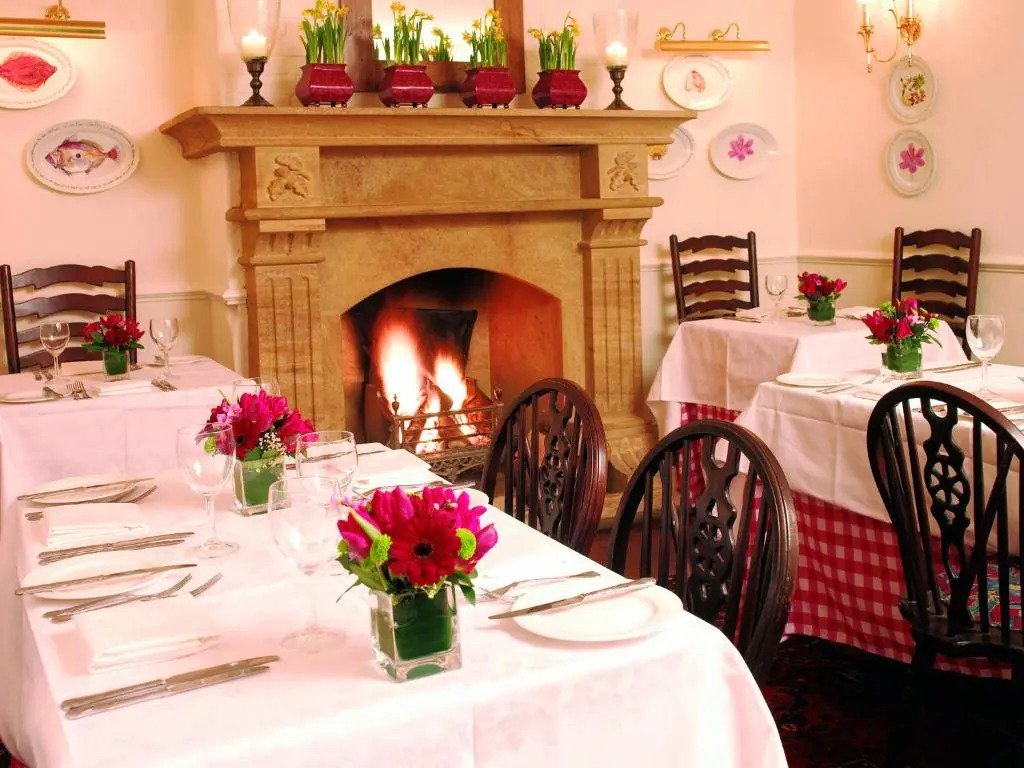 The Acorn Inn