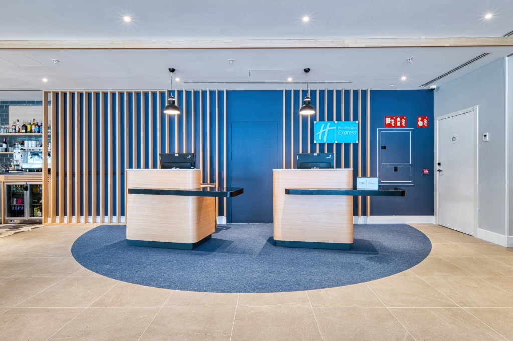 Holiday Inn Express - Madrid - Airport by IHG