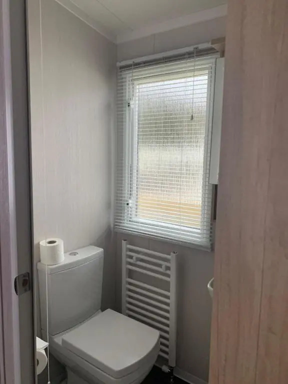 Swift Bordeaux Sea View No 3