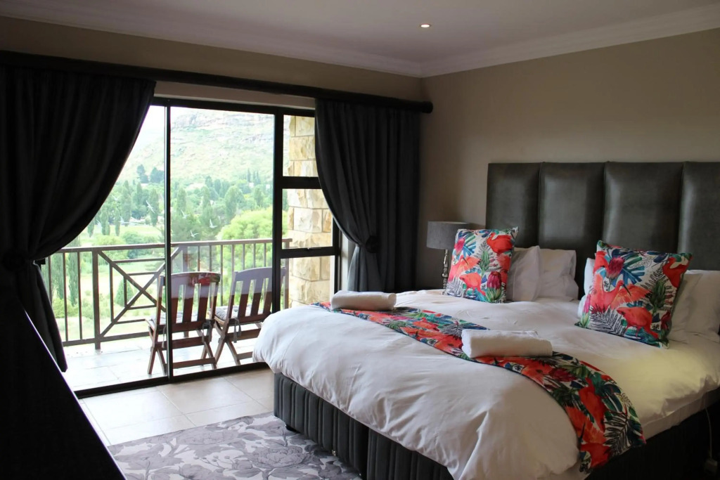 Sunbird Haven Self-Catering Sleeps 8