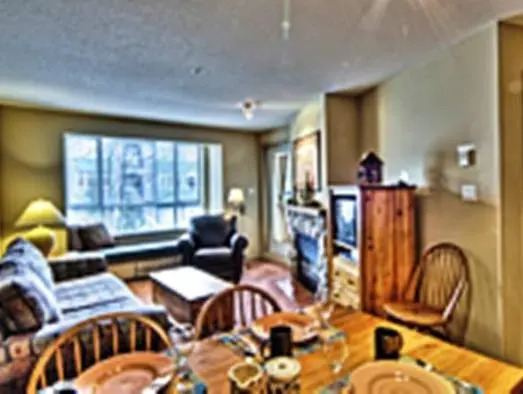 Town Plaza Suites by Golden Dreams