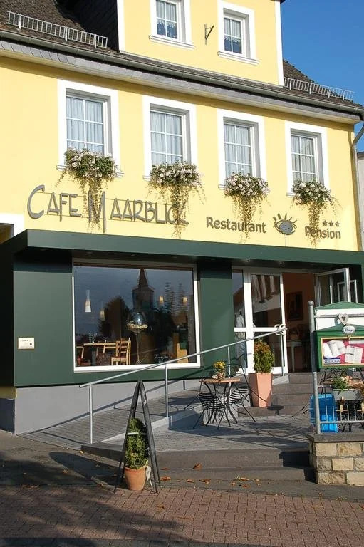 Hotel-Ferienwohnungen Cafe Maarblick