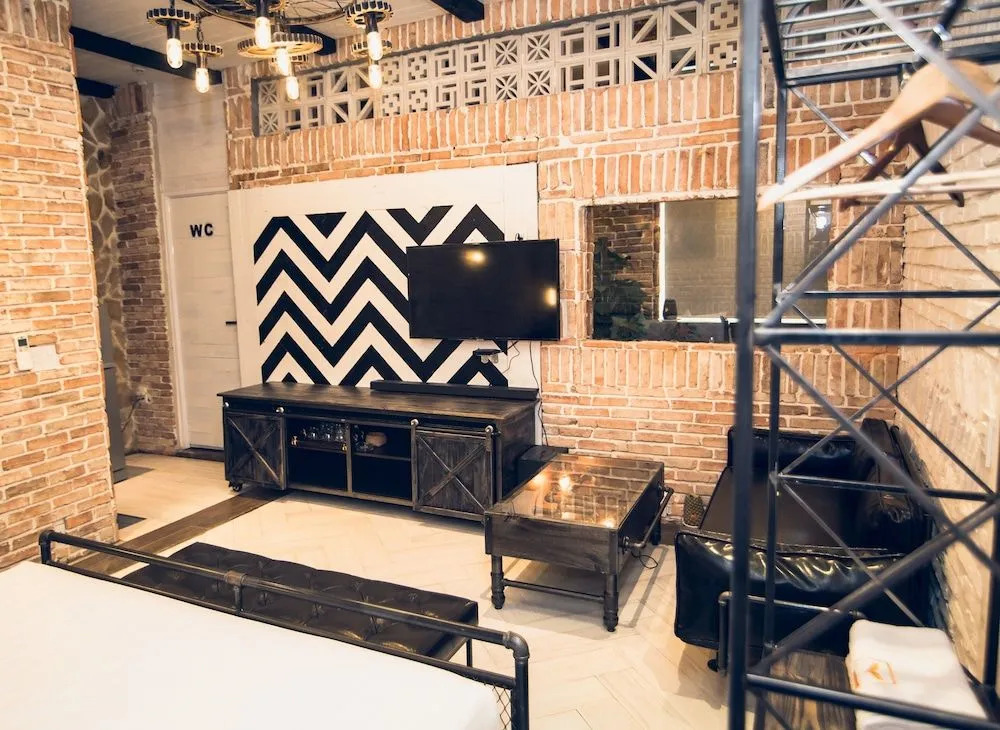 HANZ KOI Boutique Hotel Saigon