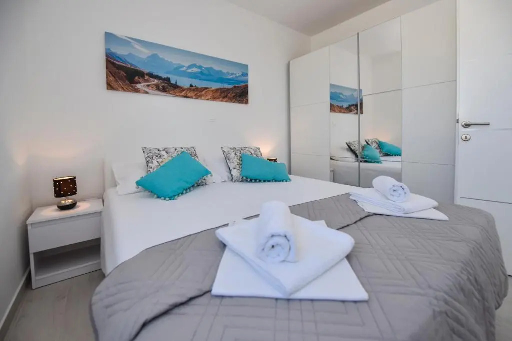 Pool Apartments Funtastic C