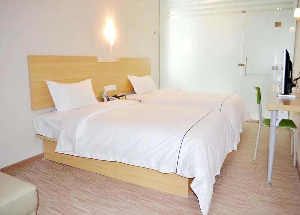 Hitt Express Hotel