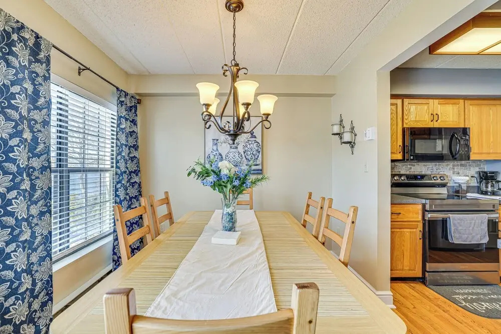 Big Boulder Water Views! Condo in Lake Harmony