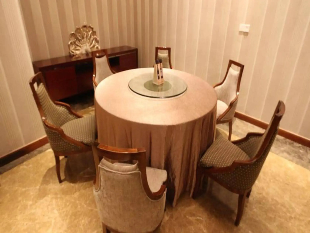 Leeden Jingxi Hotel