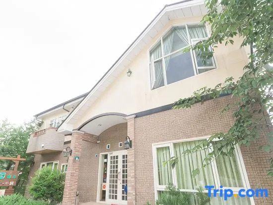 Xinleyuan Leisure Farm House