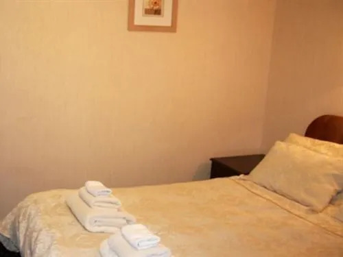 Wood Lodge Hotel