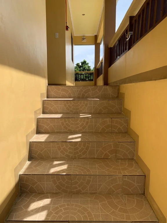 Vicente Aguirre Rooms