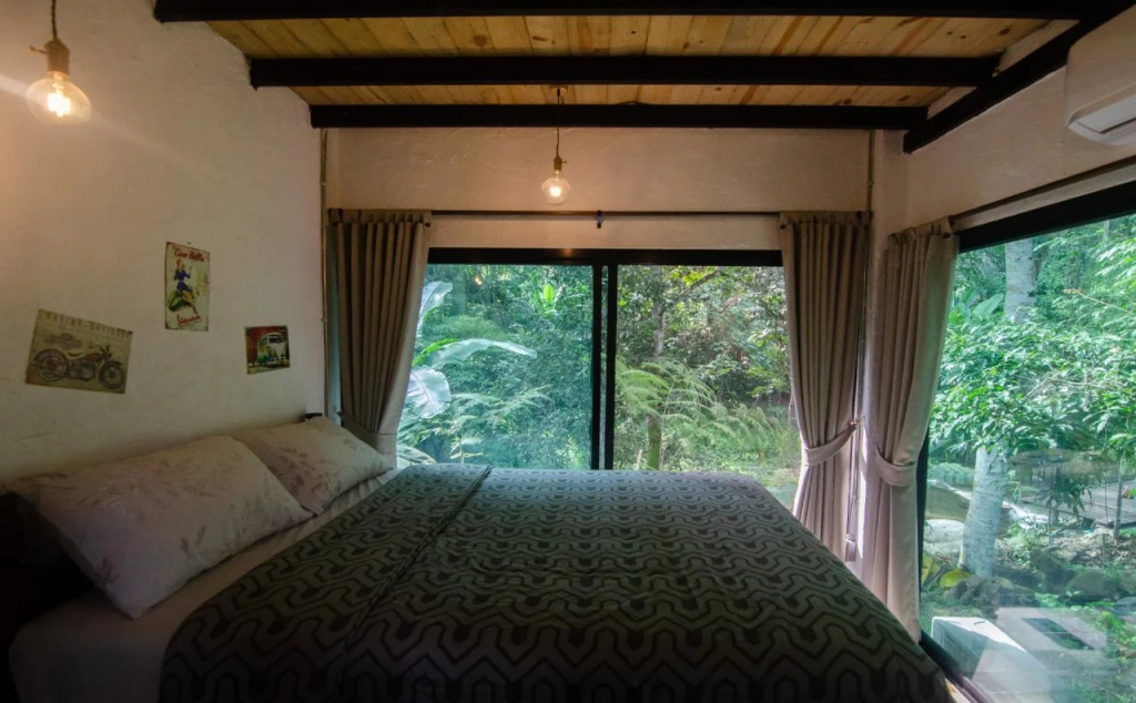 Voraman Hut