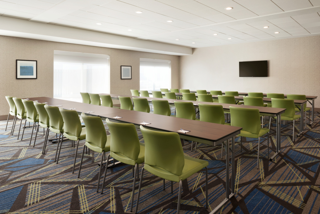 Holiday Inn Express & Suites-Cincinnati South - Wilder by IHG
