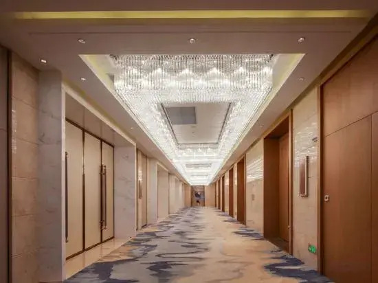 Huatong Hotel