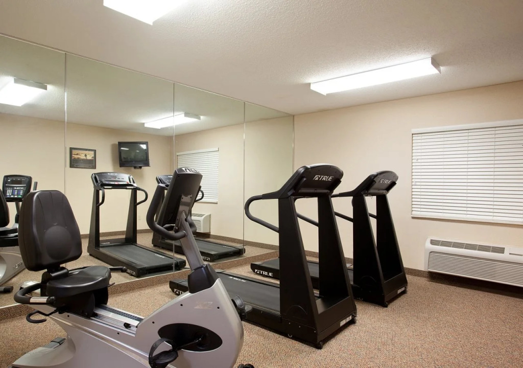 Comfort Inn & Suites near Route 66