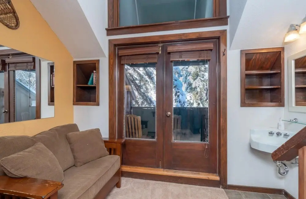 Manitou Lodge 10 by Alpine Lodging Telluride