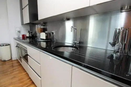 Media City LOWRY Apartment 4 Guests 2 Bed