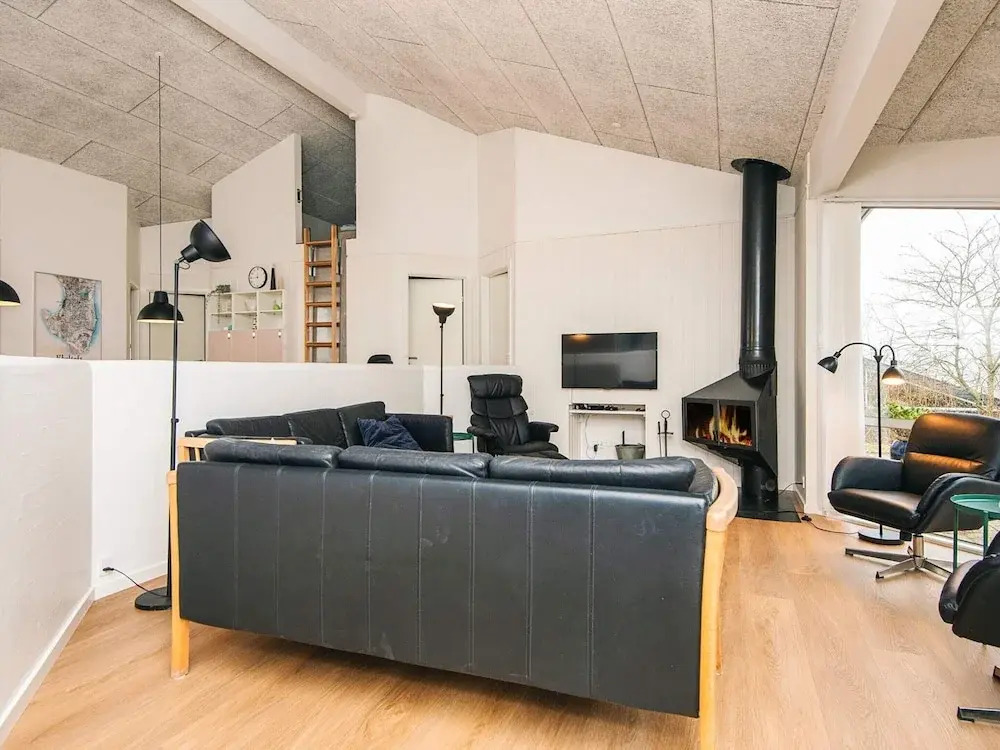 12 Person Holiday Home in Ebeltoft