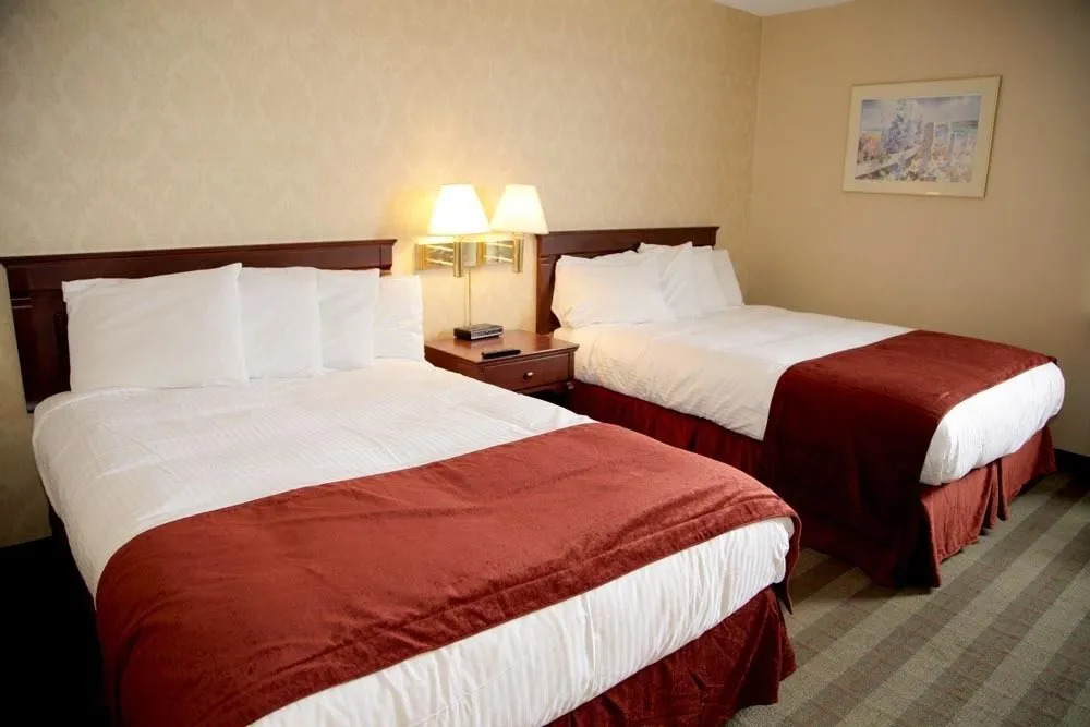 Albatross Hotel