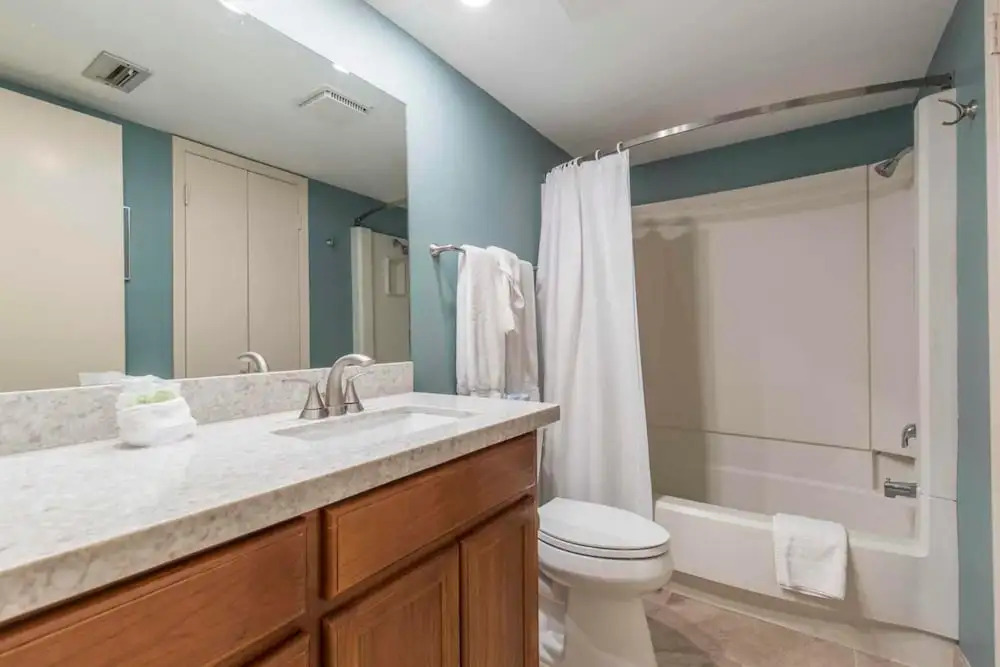 Suntide II Condominium 403